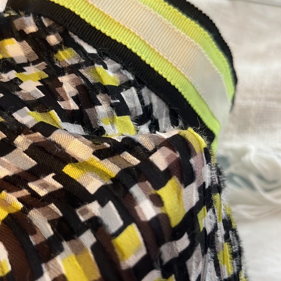 Alice and Olivia Tarina Neon Midi Skirt - Picture 4 of 4